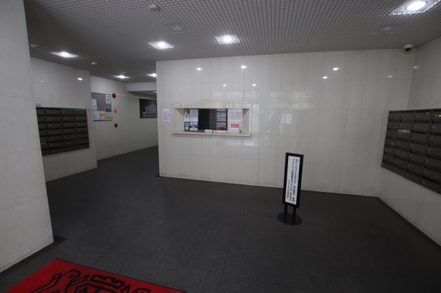 ライオンズプラザ町屋のロビー