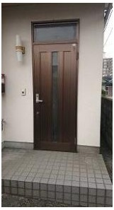 岡村貸家(炭焼)のエントランス|エントランスです