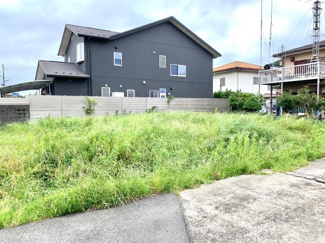 【外観】 | 間口が広く、お車も多く停められます！