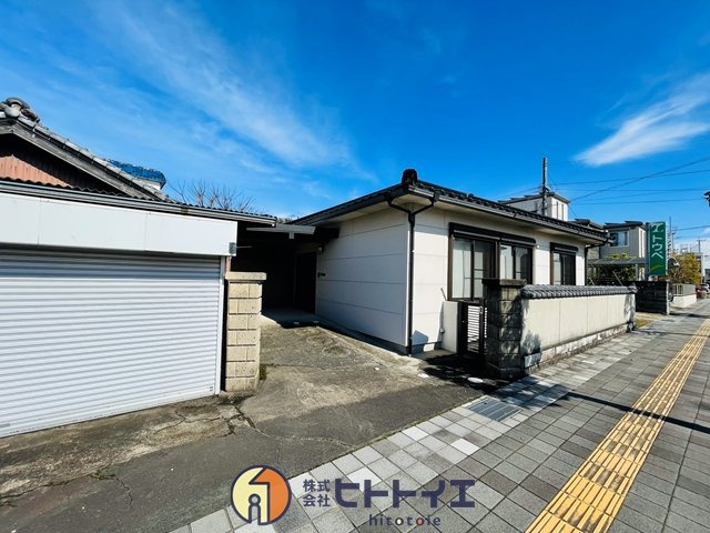 八女市本町　住宅の外観