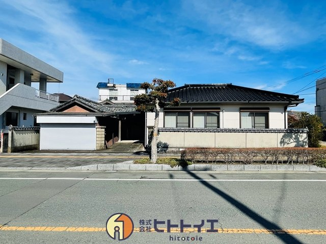 八女市本町　住宅の外観