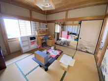 茂原市法目　中古戸建の和室|菜園用地付和風住宅。敷地面積約330坪。平成５年築、6DK。別棟、シャッター付車庫倉庫有り。
