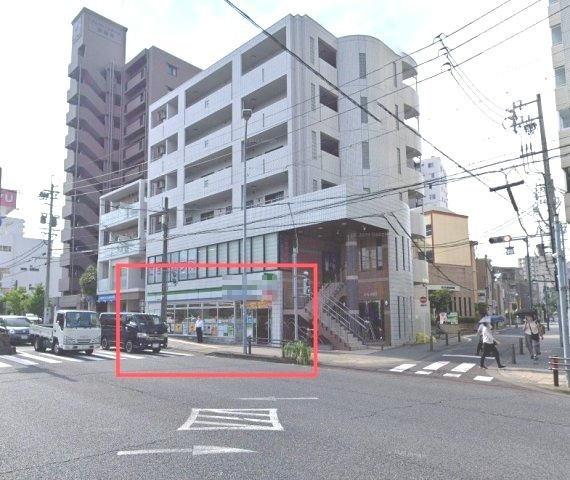 エスティープラザイースト