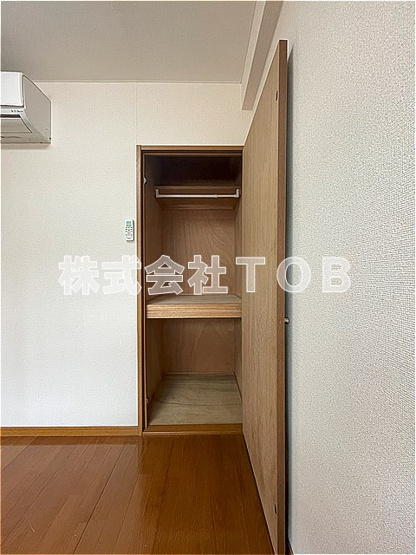 【収納】 | イスタナ上北沢 | 洋室5帖　収納※クリーニング中の撮影※