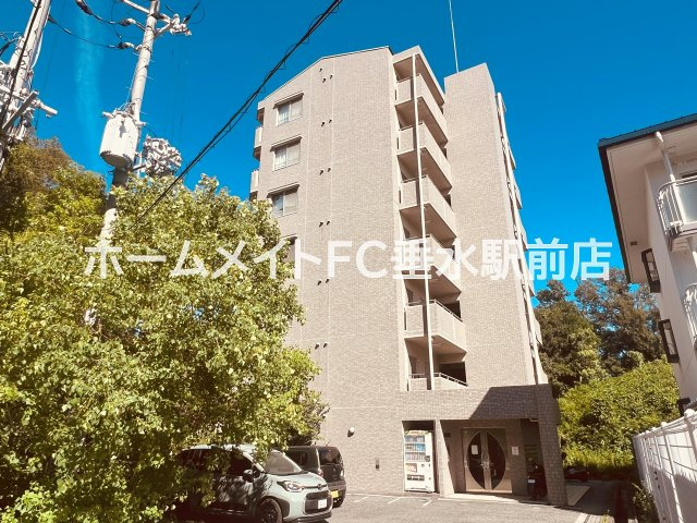 スカイヒル名谷の外観