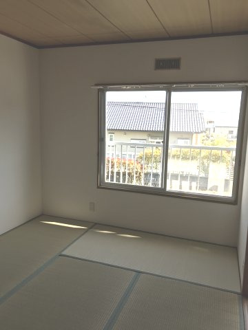 ケイプタウン萩の和室|フローリングだけでなく、和室もあります