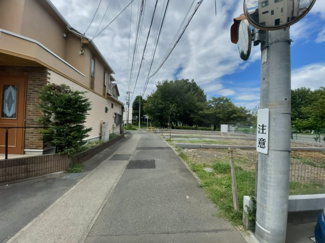 【前面道路含む現地写真】 | 陽当たり良好！