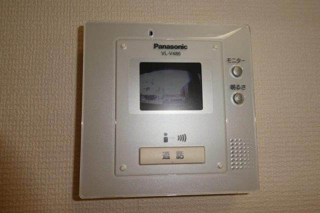 ファミーユ昭和のセキュリティ|ＴＶインターホン