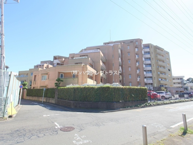 仲介手数料無料　ユアコート新所沢エルグリーンの外観