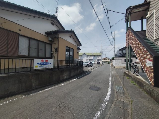 高崎市上大類町売地の前面道路含む現地写真