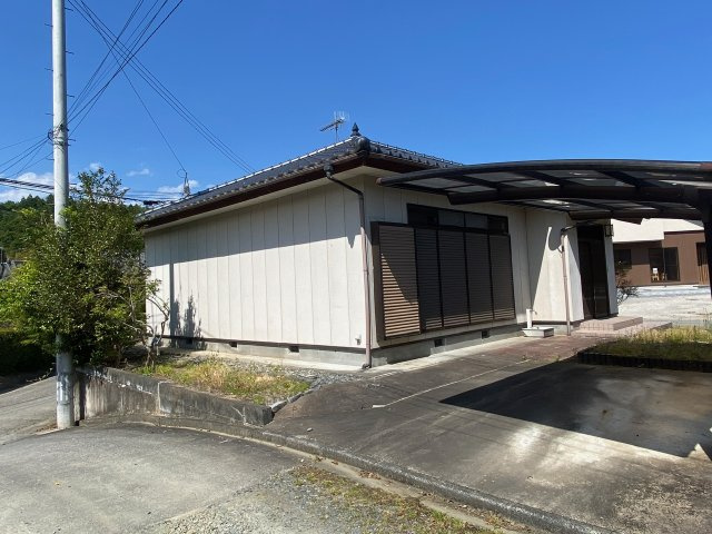 山田町屋敷３DK住宅の外観