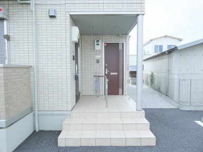 【エントランス】 | アルピーヌフローラ