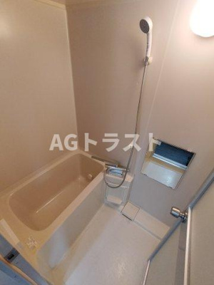 【浴室】 | ファーストヒルズⅠ | 追い炊き機能付き