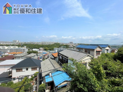 【展望】 | 神戸市垂水区舞子坂３丁目　戸建住宅 | ２階洋室６帖からの眺望です