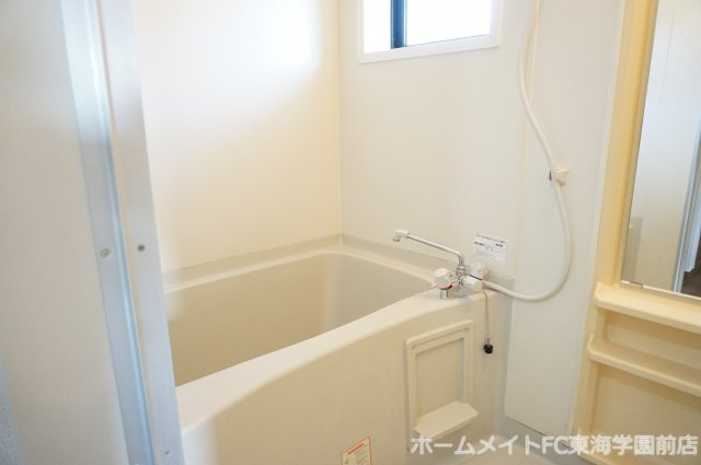 熊本市北区楡木２丁目のアパートの浴室