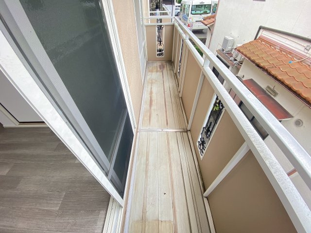 サニーハウスのバルコニー