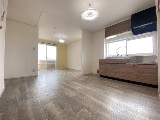 サニーハウスの居間・リビング