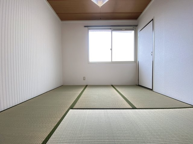 サニーハウスの内装