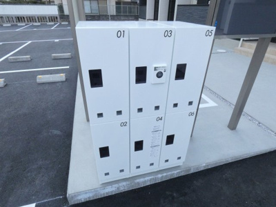 【その他共用部分】 | コンフォート福生 | 便利な宅配ボックス完備