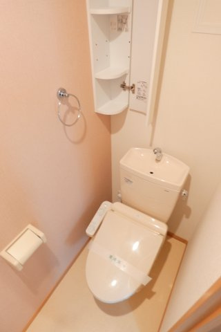 【トイレ】 | 温水洗浄便座付き