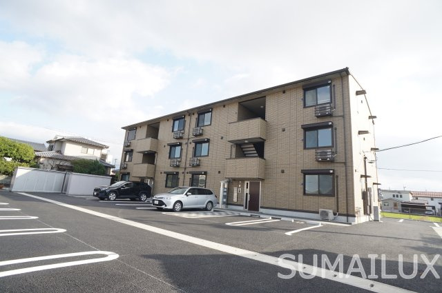 熊本市南区御幸笛田３丁目のアパートの外観