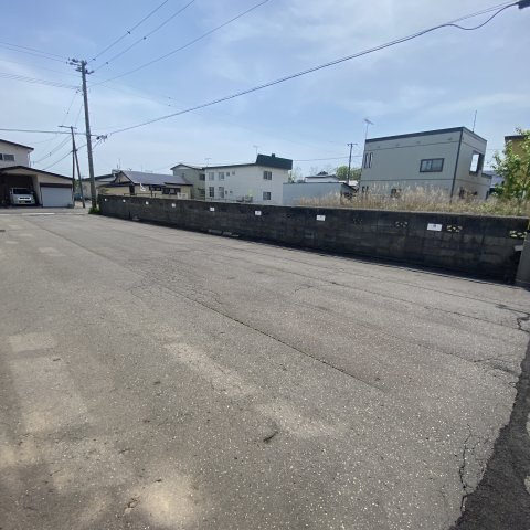 リバーパークの駐車場