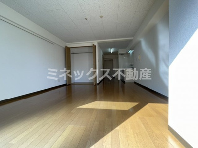 【居間・リビング】 | ism | 同タイプのお部屋の写真