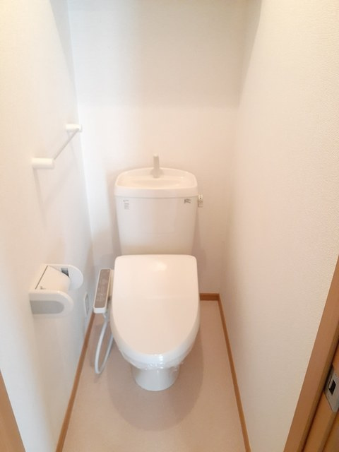 ソレイユBのトイレ