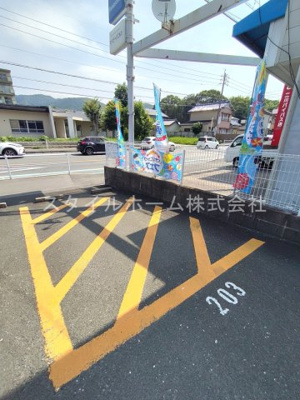 【駐車場】 | サンライズふたがわ