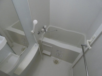 【浴室】 | インテンション | 同物件別号室参考写真