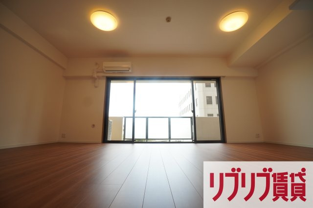 リーベスト西千葉の居間・リビング