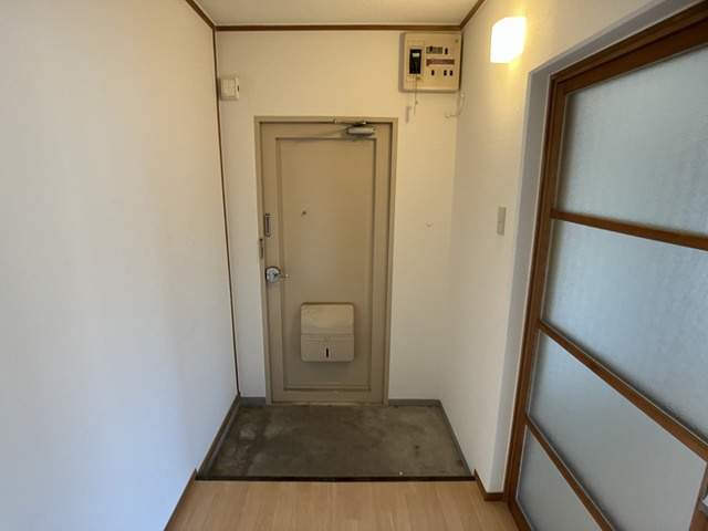 セントラル瑞穂の玄関