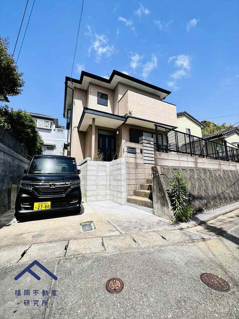 東区下原3丁目　戸建ての外観