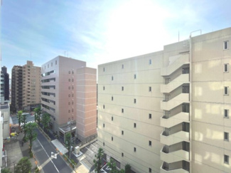 【展望】 | 【 View 】
彼方に広がる壮大な景色。美味しい空気を胸いっぱいに吸い込んで気持ちのリセットに。心地のいい開放的な時間が、暮らしにゆとりと充実感をもたらしてくれます。