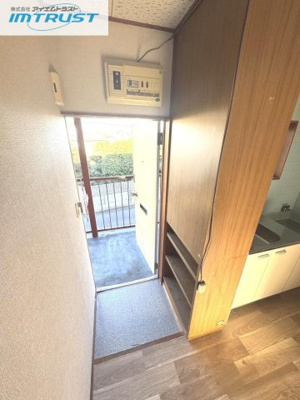 【玄関】 | コーポ山本