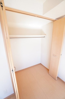 【収納】 | ブリックスクエア | ※同物件・反転タイプの写真です。