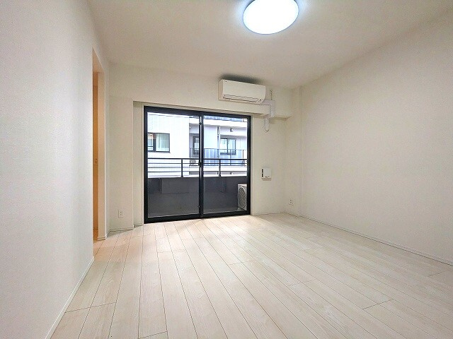 ラドゥセール秋葉原