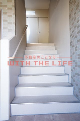 サン・グリーン【10,000円キャッシュバック対象物件】のロビー|玄関です