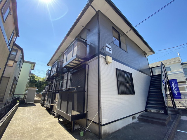 ４ＳＥＡＳＯＮＳ　ＯＮＯの外観