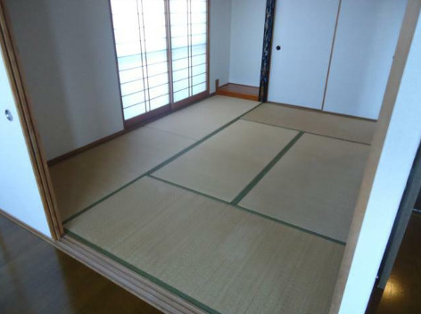 熊本市中央区本山町の賃貸マンションの収納