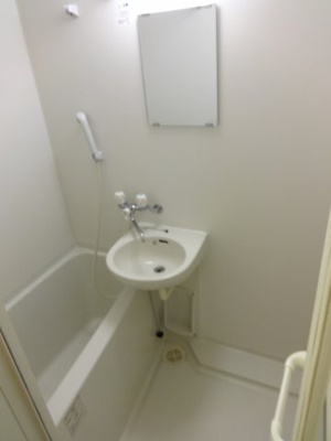 【シャワールーム】 | しま