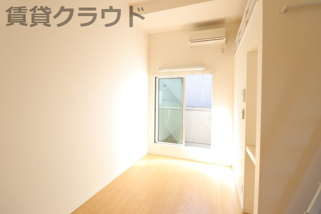 コンフォール千葉の洋室|コンパクトで使いやすい洋室です
