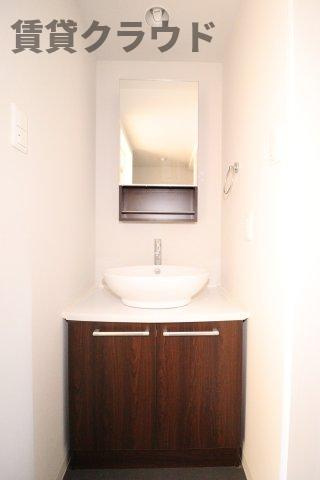 コンフォール千葉の洗面所|朝の準備に活躍する、おしゃれ洗面化粧台！