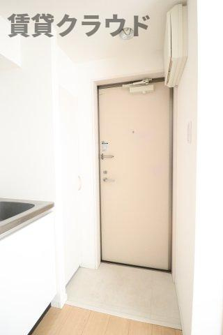 コンフォール千葉の玄関|明るい玄関です