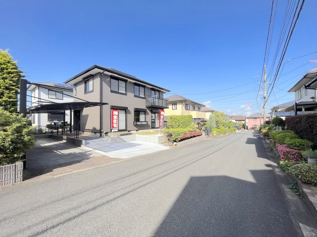 希みが丘５丁目戸建ての前面道路含む現地写真