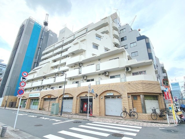 藤和番衆町コープの外観