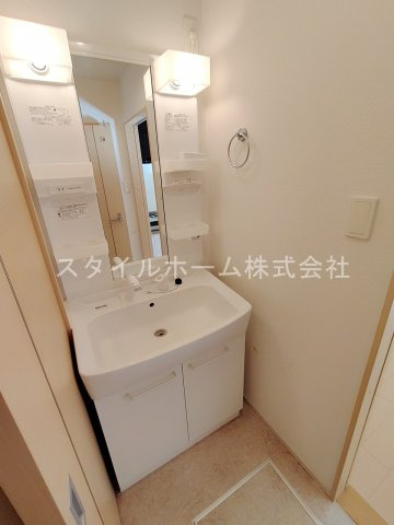 【洗面所】 | ユトリロ緑ヶ丘Ⅱ | イメージです。