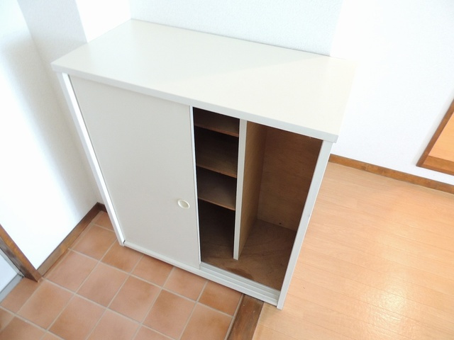 片岡ハイツＢの玄関|玄関