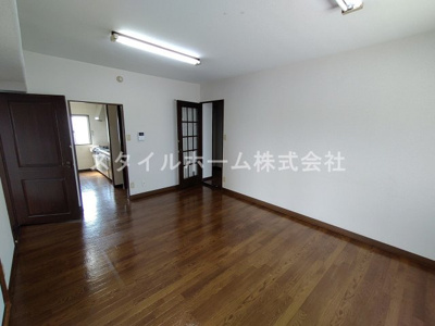 【洋室】 | ジナ東海 | 別部屋写真です。