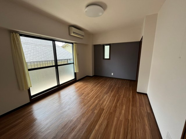 第6メゾン吾妻の居間・リビング|第6メゾン吾妻